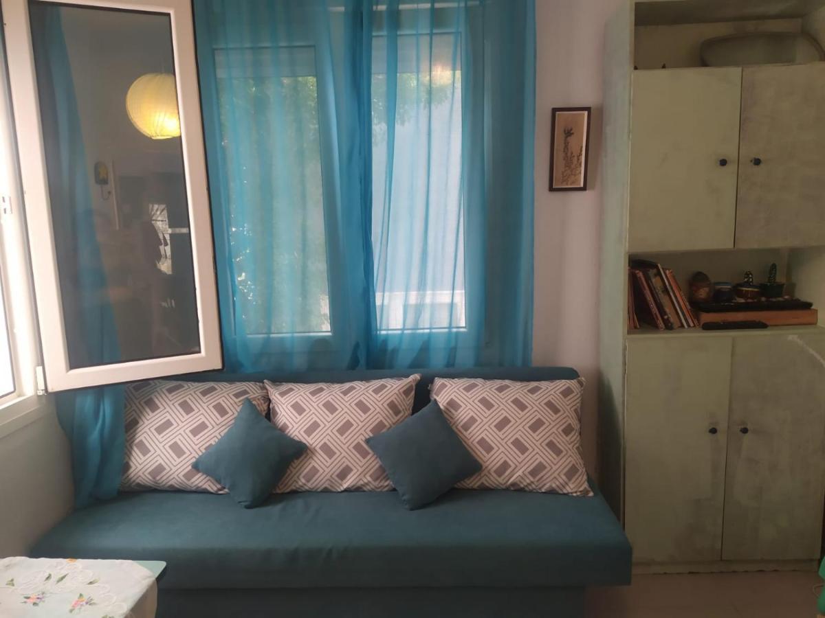 Family House By The Beach Потос Экстерьер фото